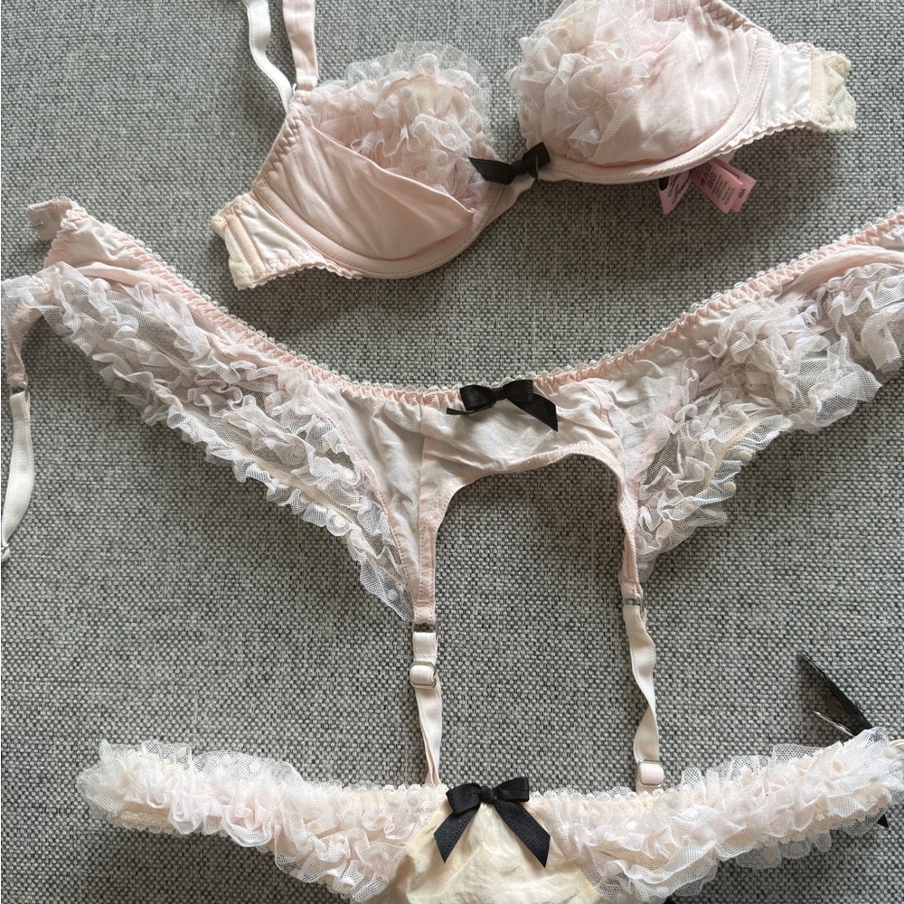 Agent Provocateur Pink Lace Lingerie Set